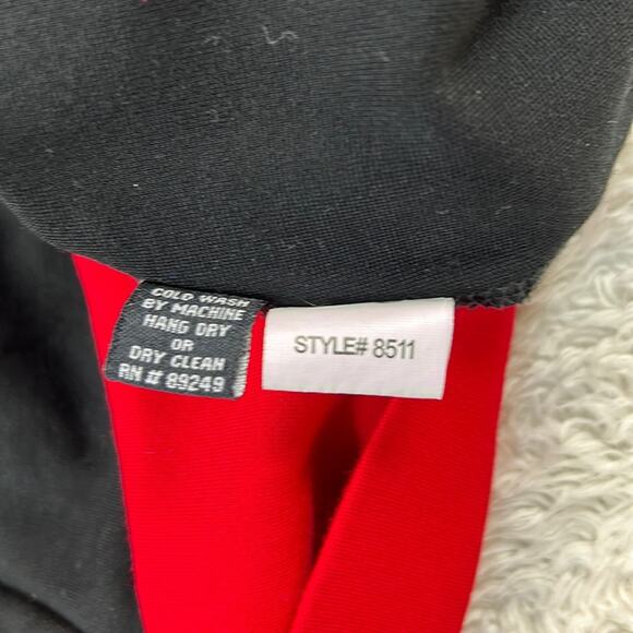 Lynn Ritchie Silver color block red and black long sleeved dress, small - Picture 10 of 10